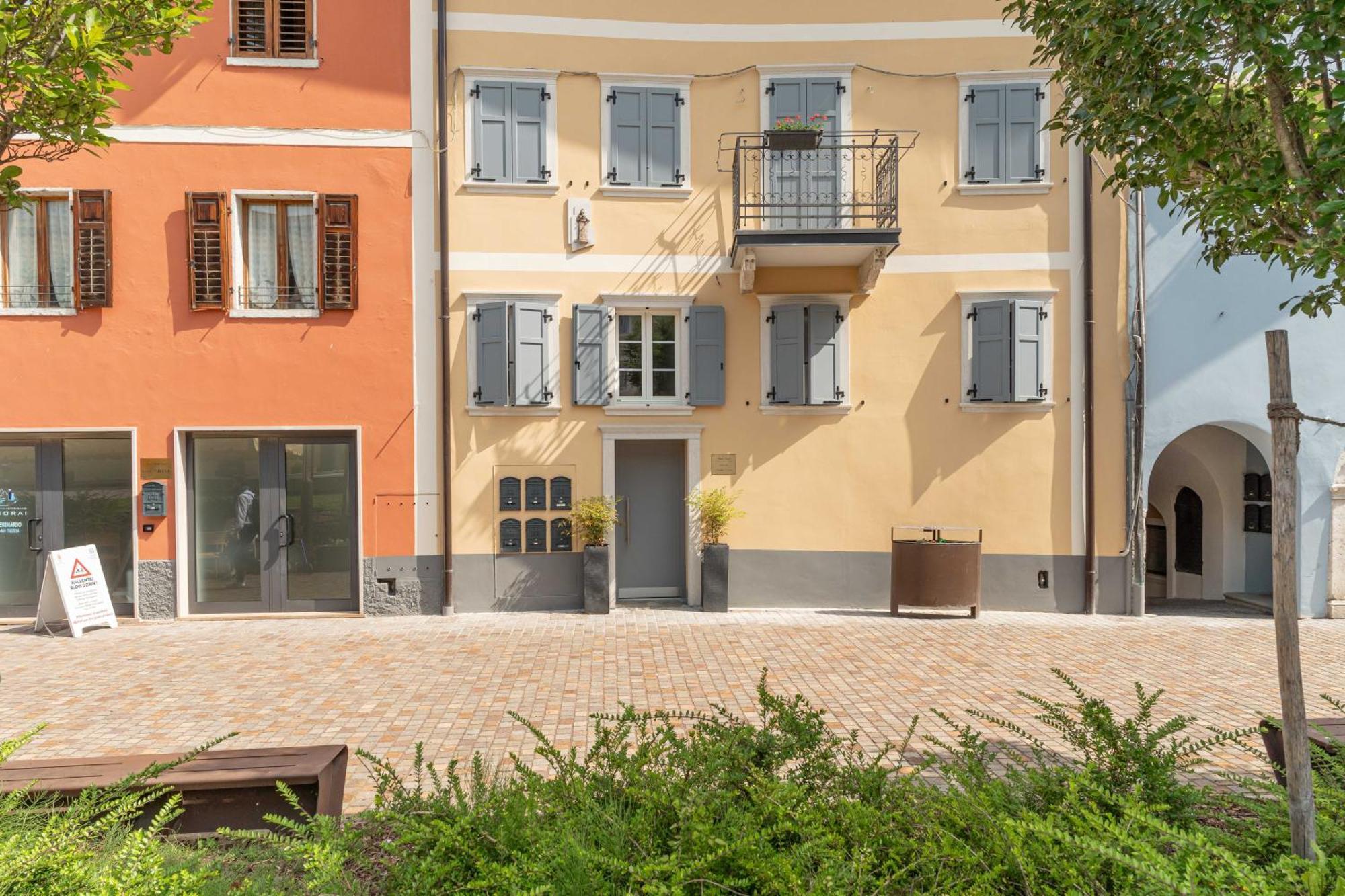 Luxury 2Br W/ River Castle View In Borgo Valsugana Apartamento Exterior foto